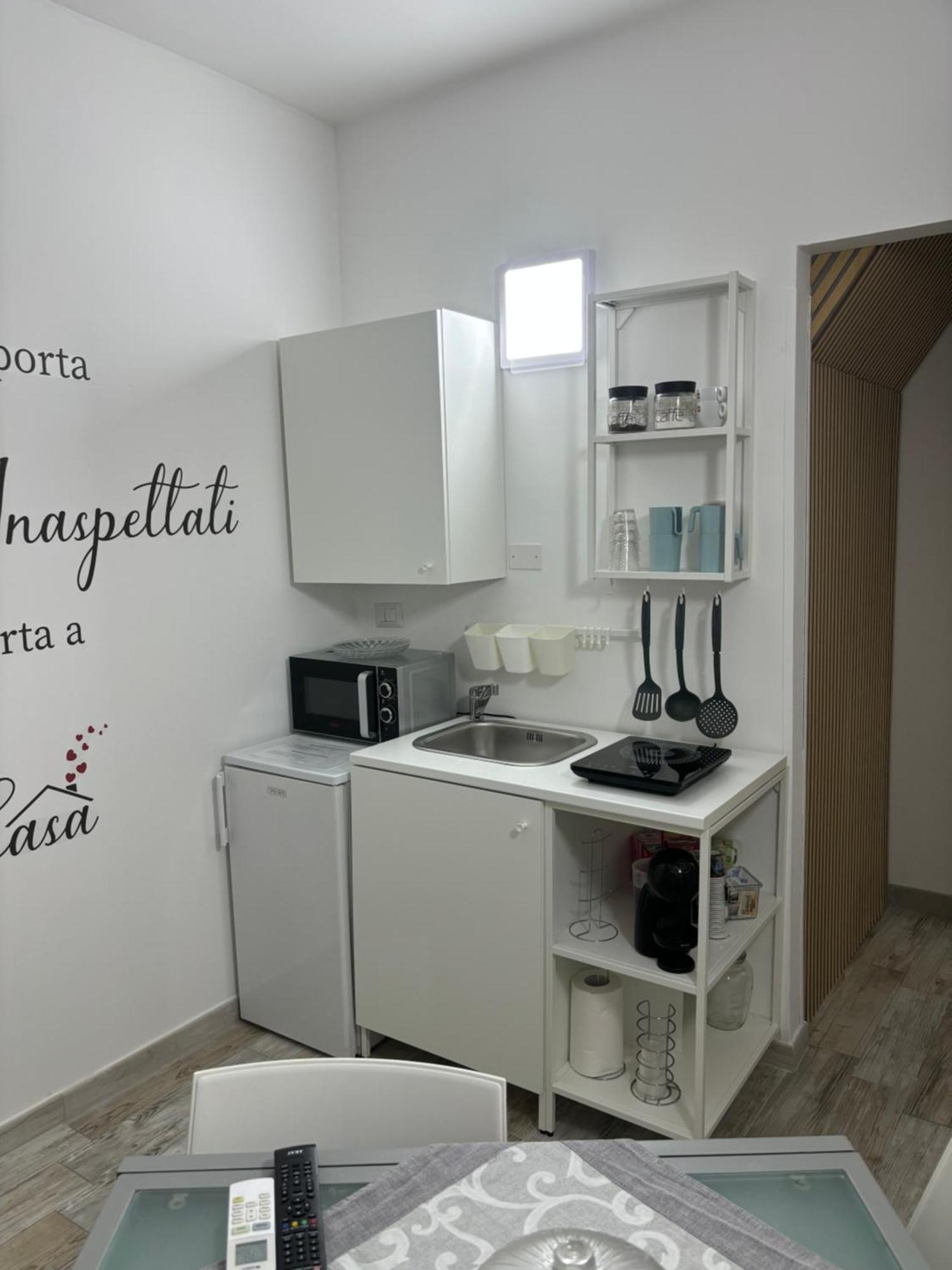 Ferienwohnung L'Arco Di Porta Lecce Brindisi Exterior foto